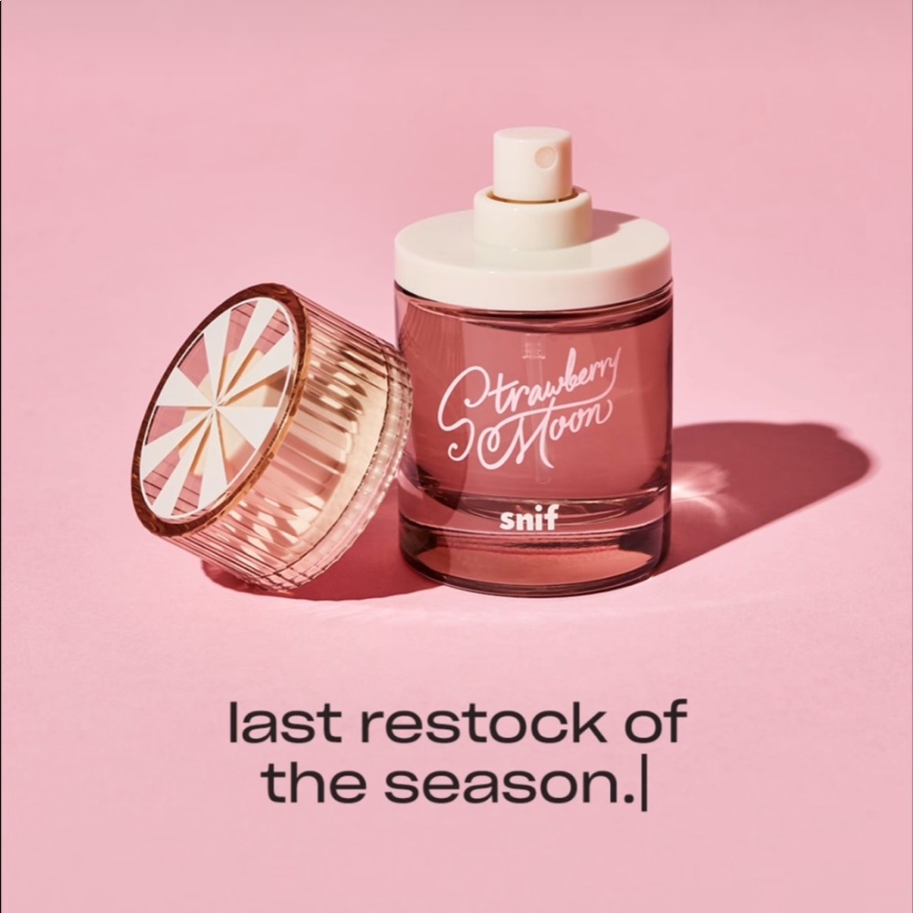 Strawberry Moon Perfume by Snif